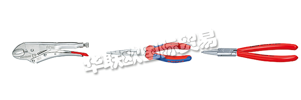 卡爾.古斯塔夫.普什在完成鐵匠學(xué)徒學(xué)習(xí)后，希望和父親一起開創(chuàng)自己的事業(yè)。因此，他在1882年建立了“KNIPEX”，