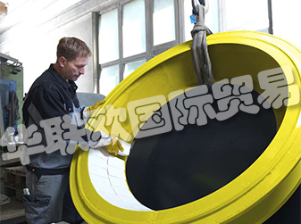 KALENBORN,工業(yè)磨損保護(hù)專家。  　　1921年：公司成立  　　第一本手冊(cè)Schmelzbasalt9月7日，Schmelzbasalt AG在Linz am Rhein成立，這是由CompagnieGénéraleduBasalte和Basalt AG組建的合資企業(yè)。