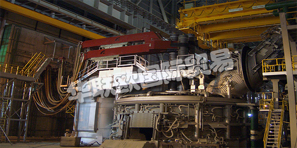 FLOHE擁有多項(xiàng)專利工程，最新的CAD應(yīng)用和高級(jí)材料規(guī)格，可生成按訂單生產(chǎn)的定制解決方案，將各個(gè)組件集成到大電流系統(tǒng)中。