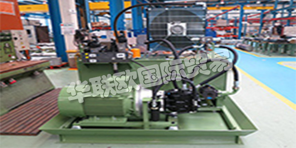 GLUAL擁有自己的ENGINEERING DEPARTMENT專業(yè)從事工業(yè)過程的自動化：液壓  　　系統(tǒng)和電子系統(tǒng)?？蛻魸M意是他們整合最佳交鑰匙解決方案的主要目標。