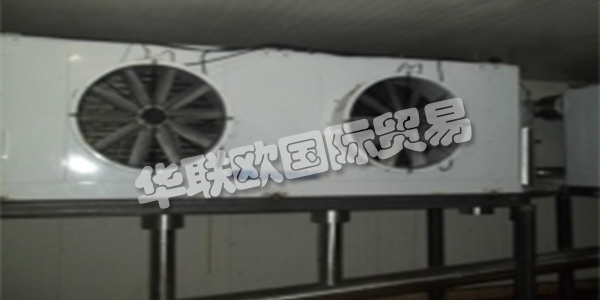 印度PHOENIX主要產(chǎn)品：PHOENIX冷水機、換熱器等。PHOENIX涉及冷藏設(shè)施的設(shè)計，工程和建設(shè)，主要針對食品加工/服務(wù)，水果和蔬菜，酒店，制藥，園藝/花卉，乳制品和冰淇淋行業(yè)，肉類和魚類等。