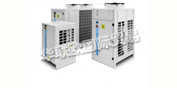 意大利ATS主要產(chǎn)品：ATS點(diǎn)焊機(jī)、焊接機(jī)等。ATS成立于1983年，最初是作為點(diǎn)焊領(lǐng)域的技術(shù)支持和支持，然后根據(jù)幾個(gè)客戶要求，業(yè)主Lamberti Bruno先生決定擴(kuò)大公司獲得交易許可的潛力。公司從事焊接系統(tǒng)和相關(guān)備件的營(yíng)銷。