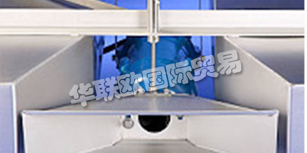 SCHOTT公司成立于1978年。最初，游泳和油漆污泥吸盤的開發(fā)和技術(shù)實現(xiàn)。