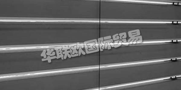 ORLITA公司自1991年開始運(yùn)營(yíng)。從一開始，他們就在波蘭和全球市場(chǎng)上的防曬領(lǐng)域擁有數(shù)十年的經(jīng)驗(yàn)!他們專業(yè)生產(chǎn)外部百葉窗和其他防曬設(shè)備，如百葉窗，遮陽篷和織物百葉窗。根據(jù)“質(zhì)量將自他保護(hù)”的原則，他們專注于高品質(zhì)的產(chǎn)品，有競(jìng)爭(zhēng)力的價(jià)格，同時(shí)使用最好的材料。這導(dǎo)致了廣泛的技術(shù)解決方案和多種顏色。