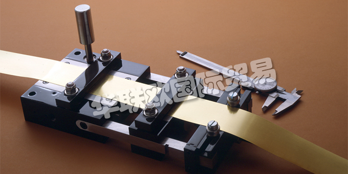 美國RAPID AIR公司的產(chǎn)品有：RAPID-AIR供料器、RAPID-AIR送料器、RAPID-AIR空氣送料器、空氣供給裝置、伺服供料器 矯直機(jī)、切割機(jī)、定長切割機(jī)、線圈處理設(shè)備、刀具、電動(dòng)閥門、電動(dòng)執(zhí)行法閥。